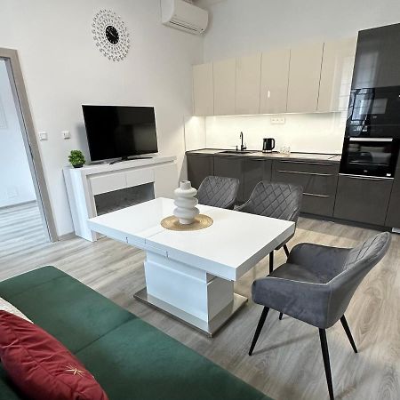 No 21 Apartment I Kosice Luaran gambar