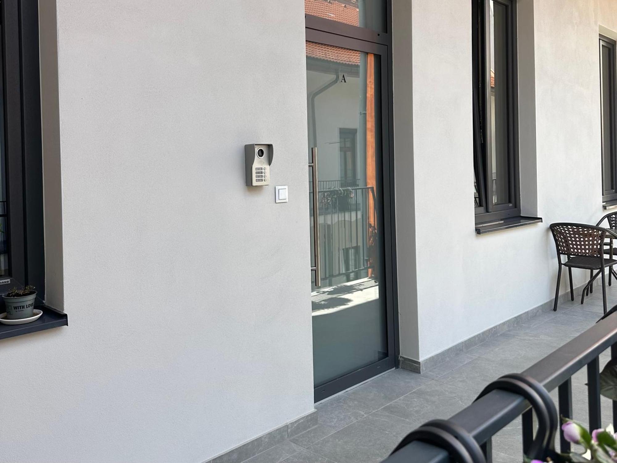 No 21 Apartment I Kosice Luaran gambar